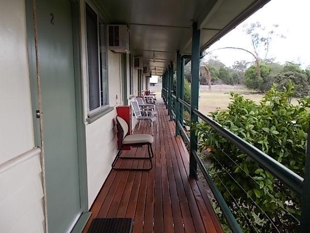 Oakridge Motel Tourist Park Oakey Exterior photo