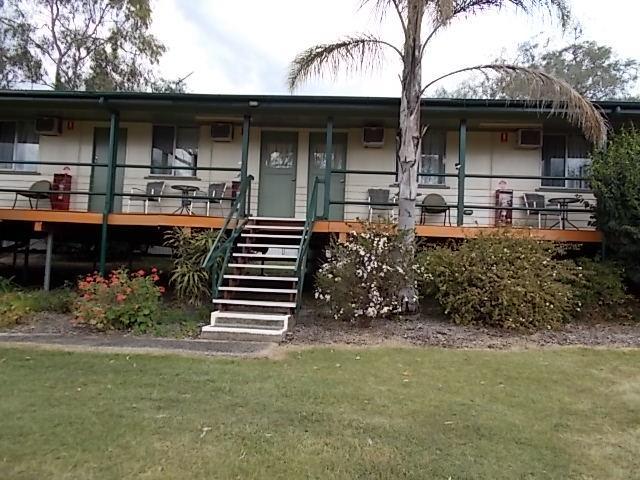 Oakridge Motel Tourist Park Oakey Exterior photo